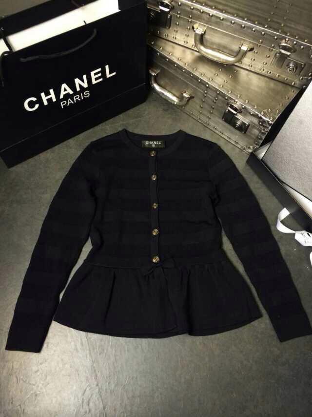 chanel香奈儿镂空针织开衫,冰丝针织高弹不起皱,面料