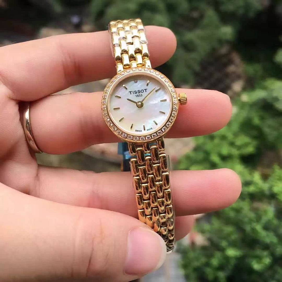 【品牌】 天梭 tissot 【型号】 t058 【款式】女士腕表【机芯】进口