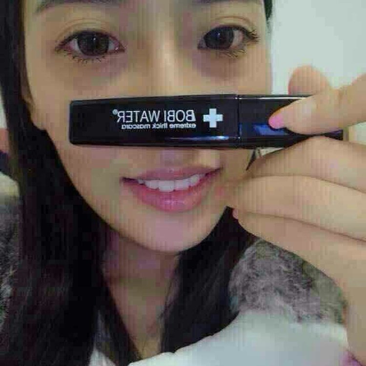 bobiwater波样品3d娃娃浓密睫毛膏bobiwater碧水塑料挂钩图片