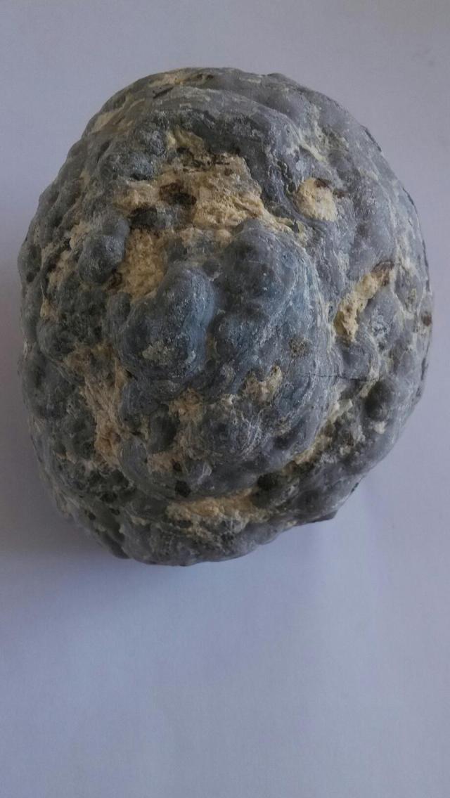 火山蛋原石(未切)