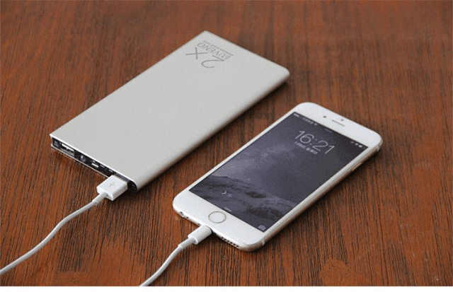 壹钱包活钱宝怎么样_20000的充电宝充电多长时间_牧马人遥控汽车充电