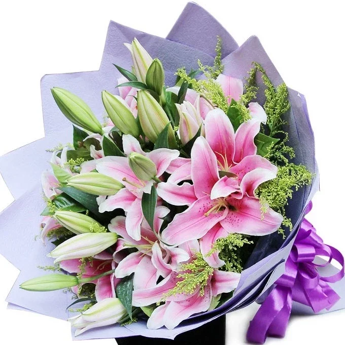 19朵粉色香水百合紫色包装花束 花开富贵