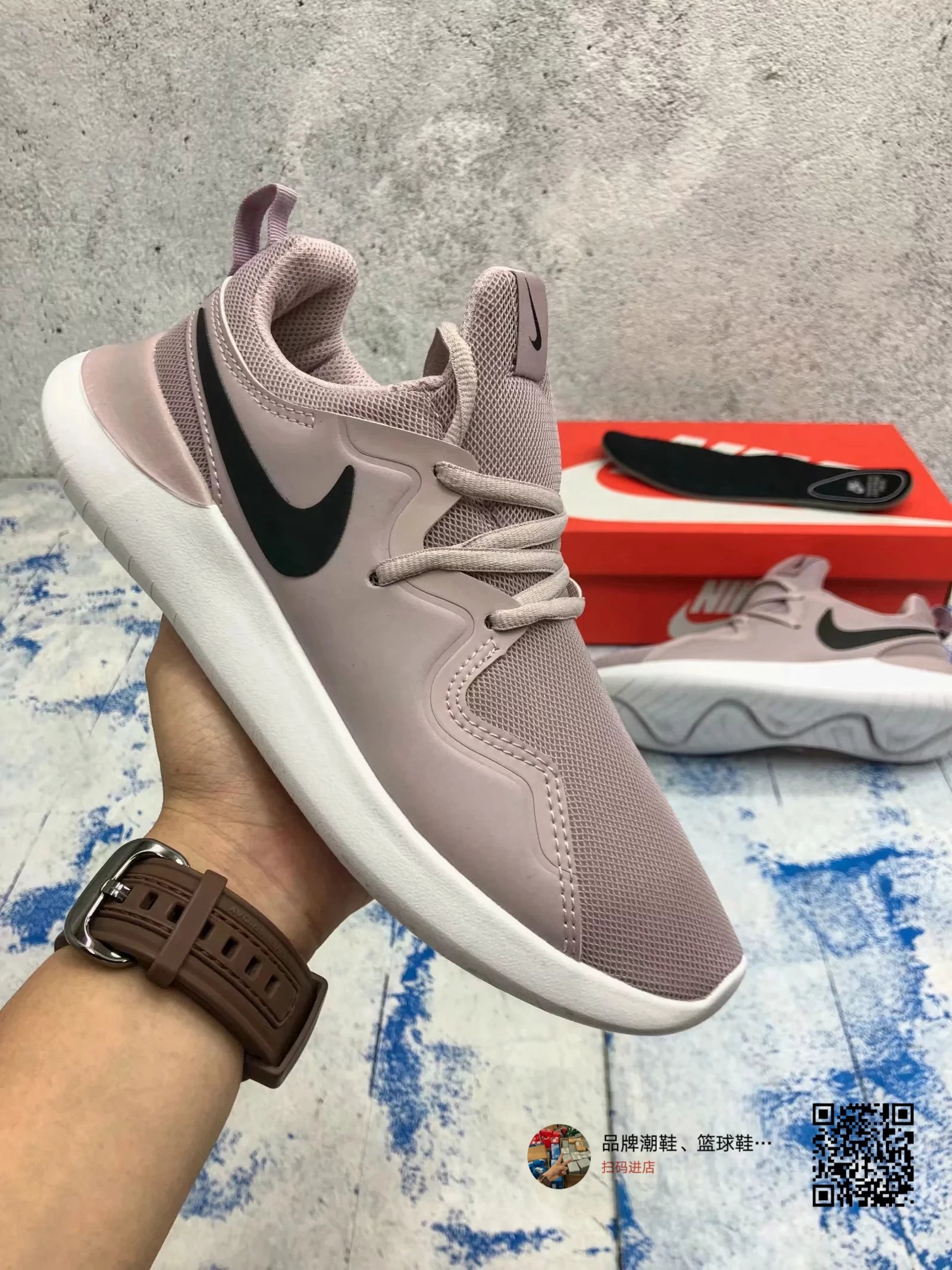 nike tessen耐克伦敦二代 夏季女子网面透气休闲跑鞋 aa2172-601 脏