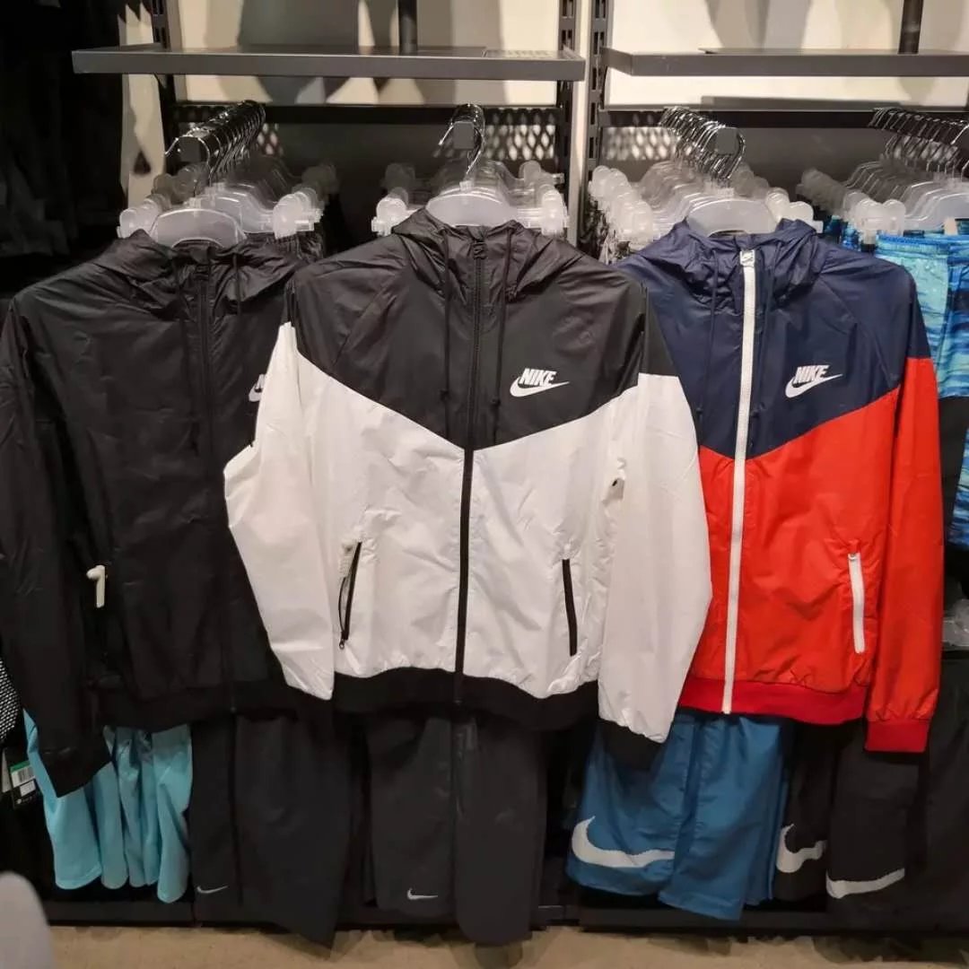 Nike Men's Fall 2018 Casual Windrunner Hooded Jacket Coat 7936, 3 Colors, Sizes M-2XL