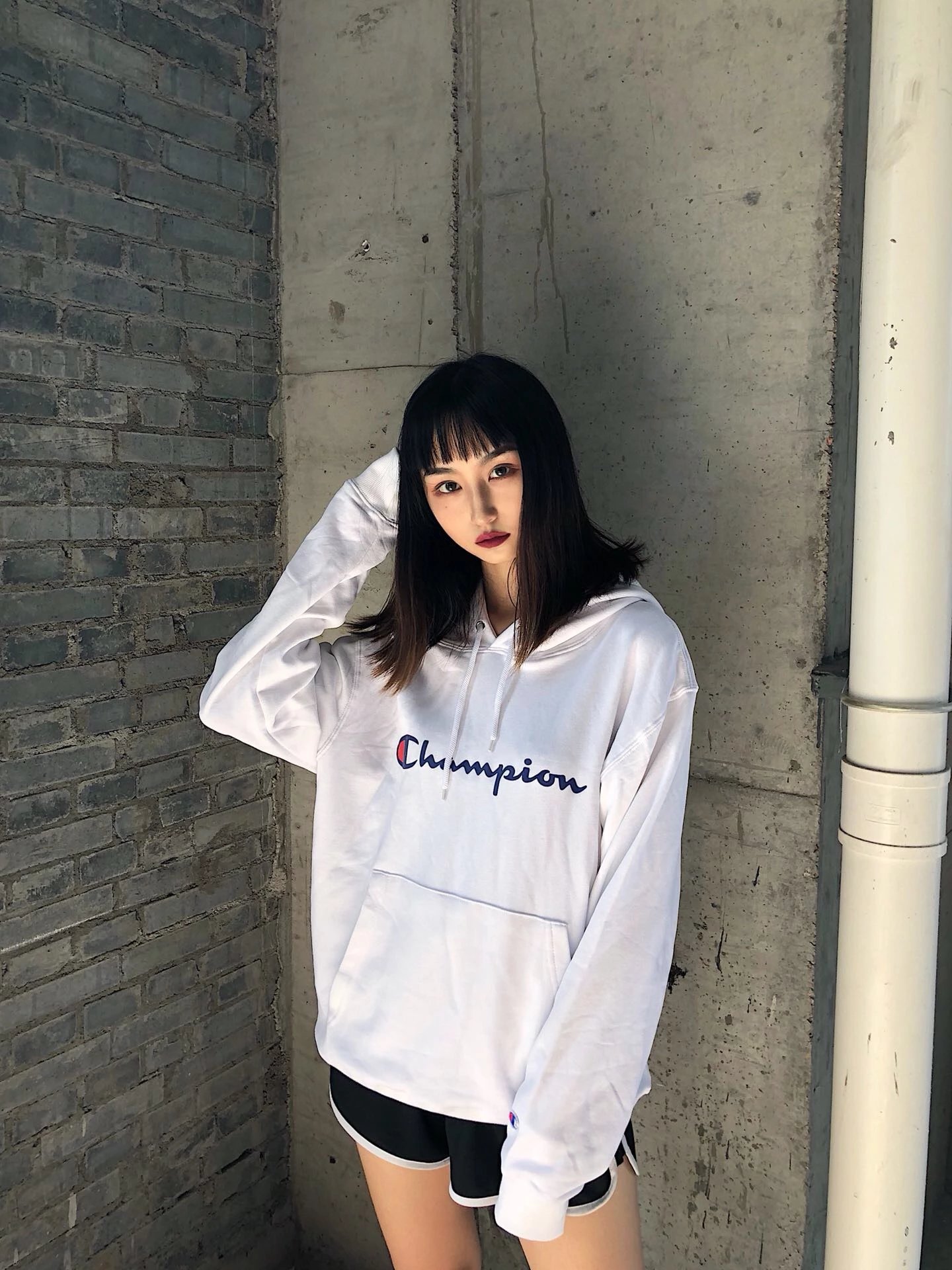 Champion Script Logo Oversized Hoodie White