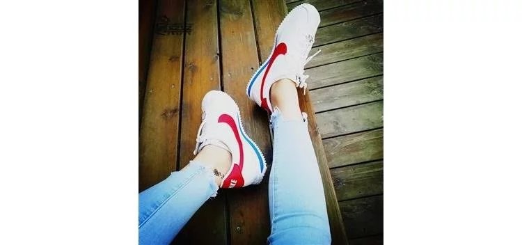 NIKE耐克男女鞋CORTEZ元年白红运动跑步休闲阿甘鞋904764-103102