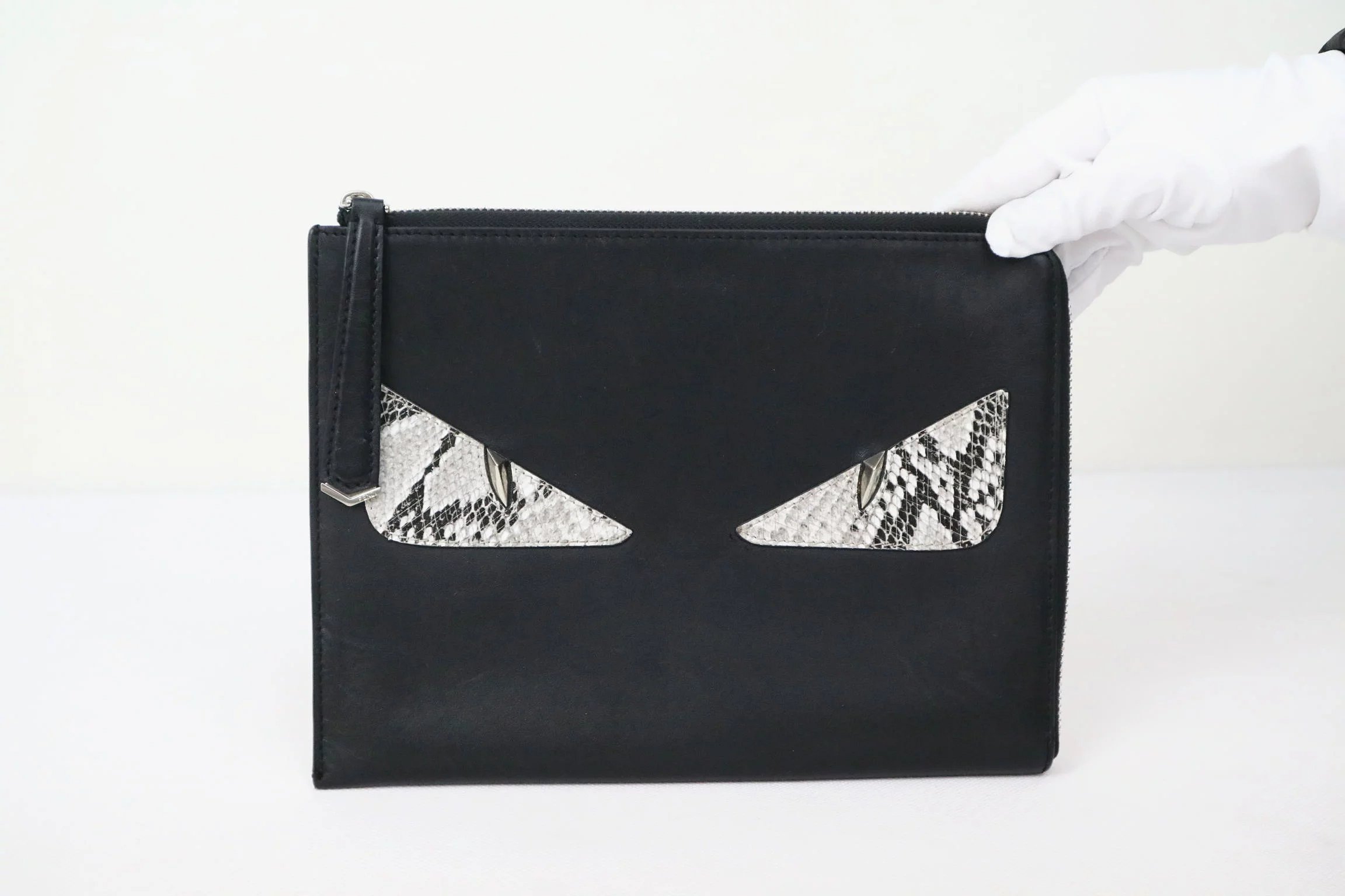 2650, 94新 fendi 芬迪 小怪兽 手拿包,小牛皮拼蛇皮,l形拉链容量