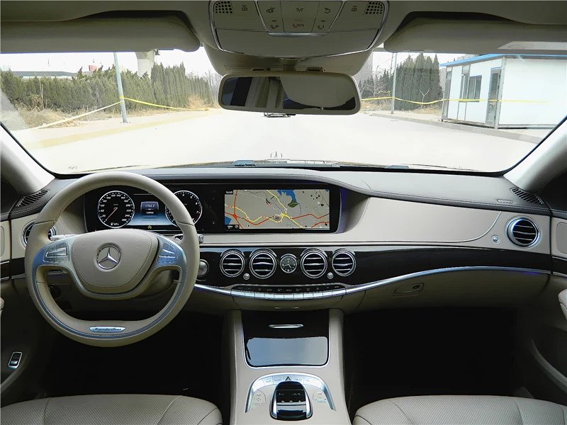 大连张帅出售14年奔驰s320内饰豪华乘坐舒适