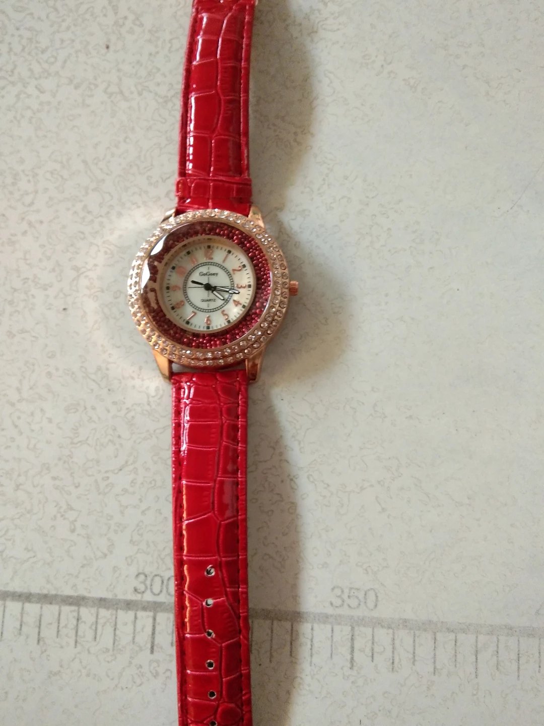 柏丽雅诗218gogoey女士手表 br /> 颜色:紫色,白色,红色,粉红色