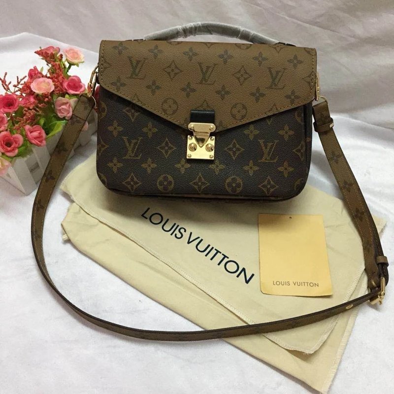 Messenger bag from Foreign trade genuine