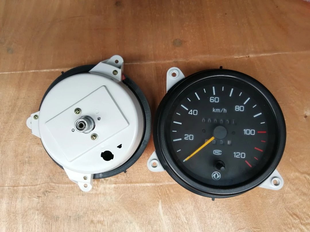 东风军车eq1118g里程表正品98