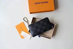 thumbnail for (W4) Key coin purse M62650 💎Elegant and practical small leather bag, for storing change and keys, can be easily put in a handbag or clothes pocket, 12.0x+7.0+
