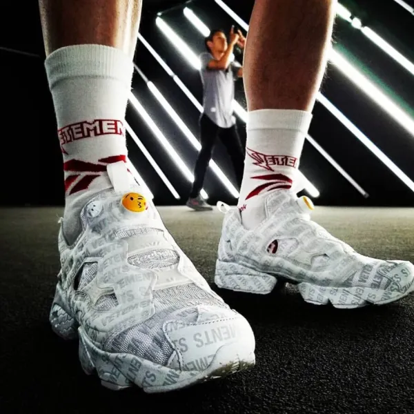 Reebok x Vetements Collaboration Logo Socks White - 11