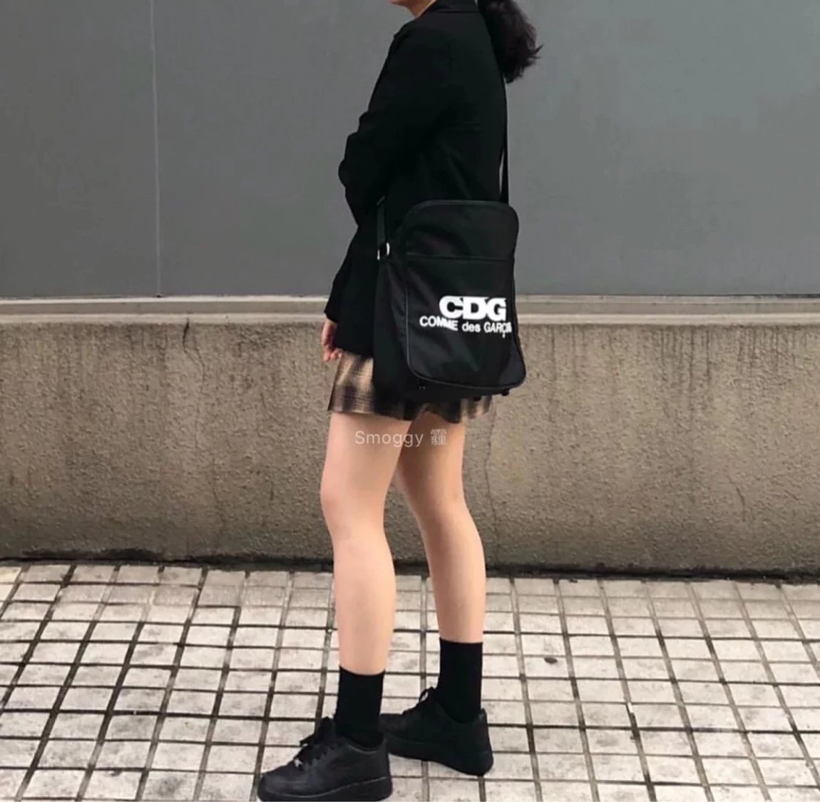 Comme des Garçons CDG Logo Crossbody Bag Black - 4