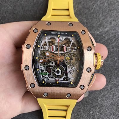 Watch from No. 8