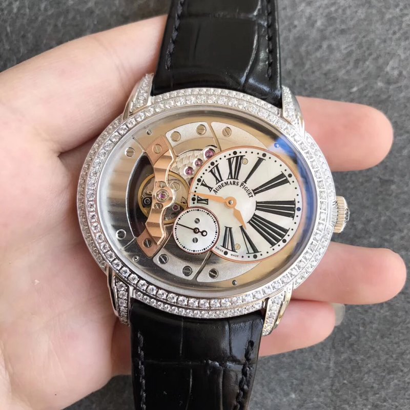 Watch from No. 8