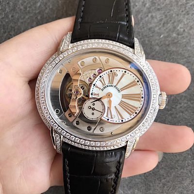 Watch from No. 8