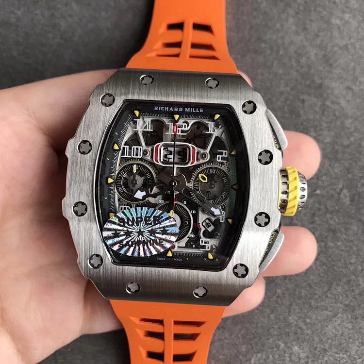 Watch from No. 8