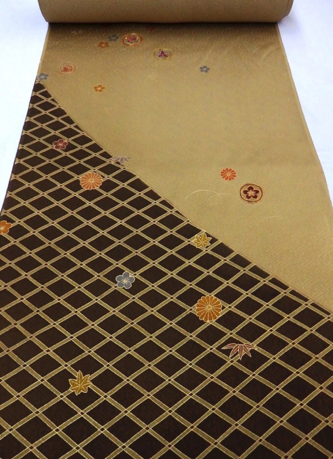 正绢付下 泥金雅纹 描金刺绣12米999元