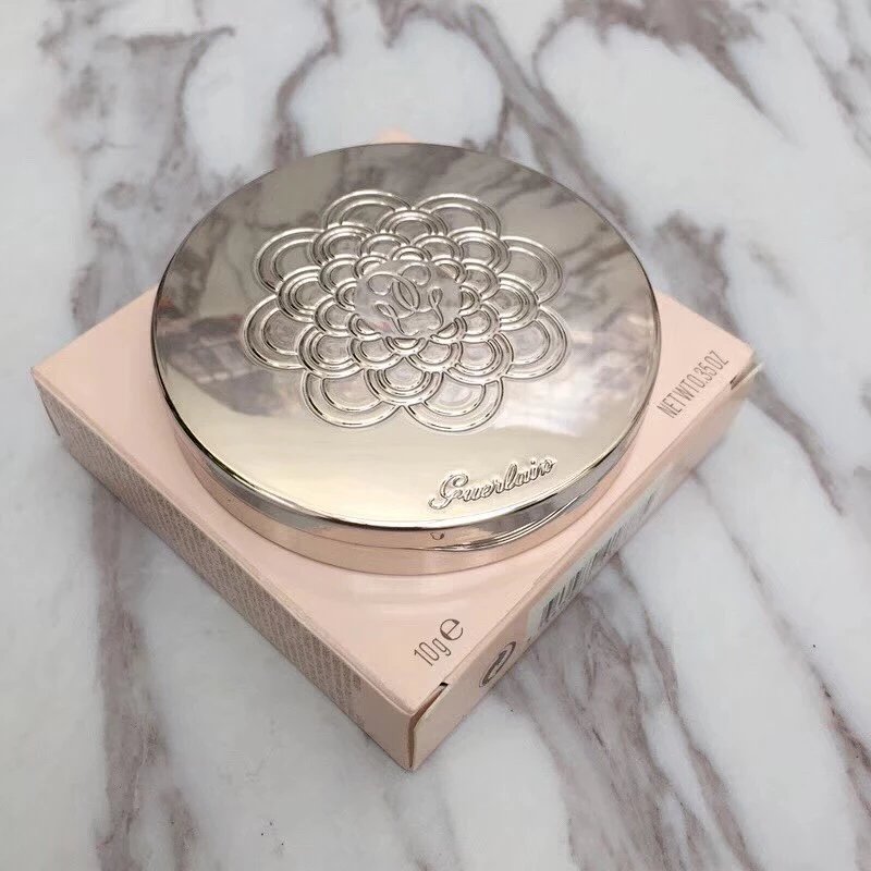 娇兰 樱花春舞幻彩流星粉饼 02