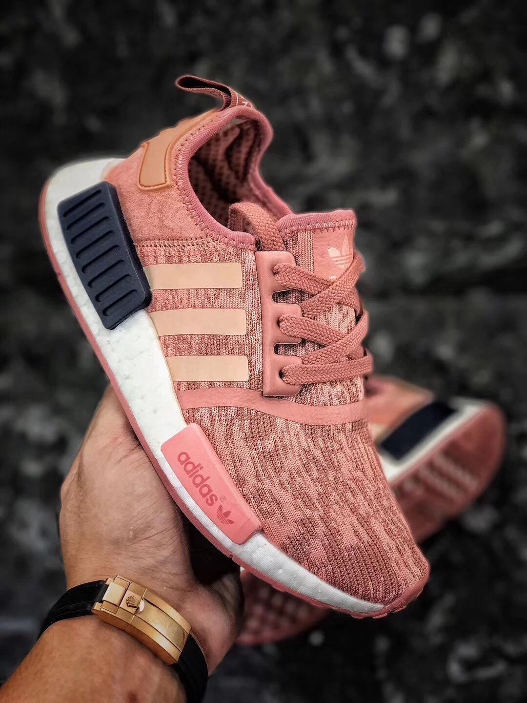 🔑N290270福利 Adidas NMD _R1  “女神粉”原装进口Boost原料  原装pk面针织