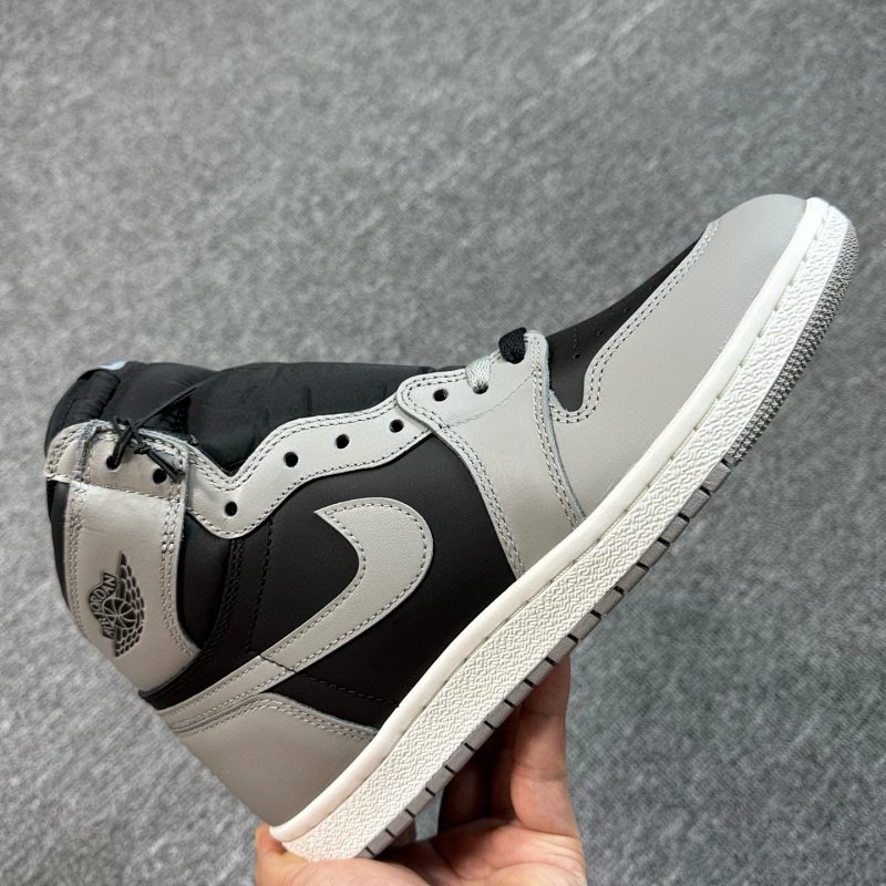 Jordan Hi '85 Reverse Shadow AiZE AJ1