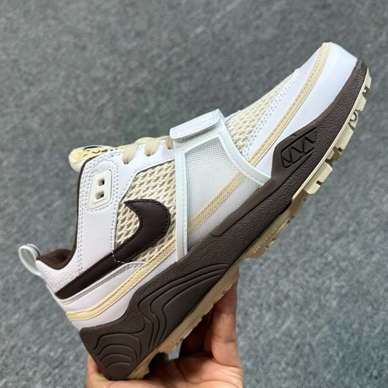 Travis Scott X Zoom Field Jaxx White Light Chocolate