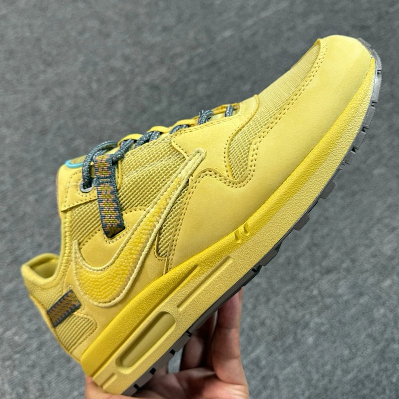 Travis Scott X Nike Air Max 1 'saturn Gold