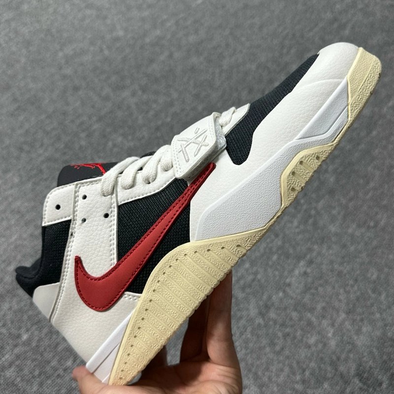 Travis Scott X Jordan Jum Man Ja K TR University Red
