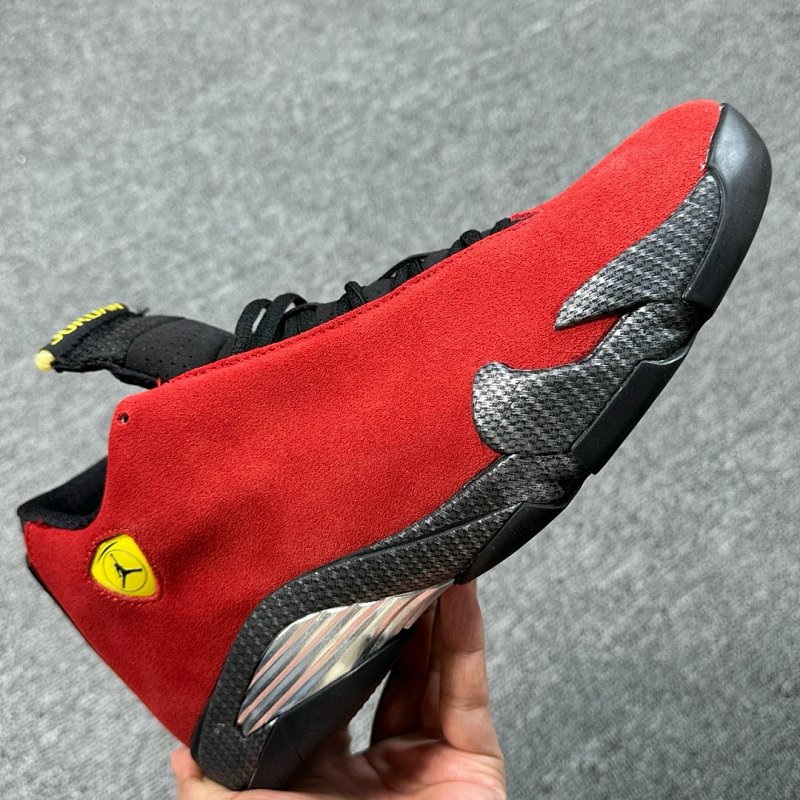Air Jordan 14 Retro Ferrari