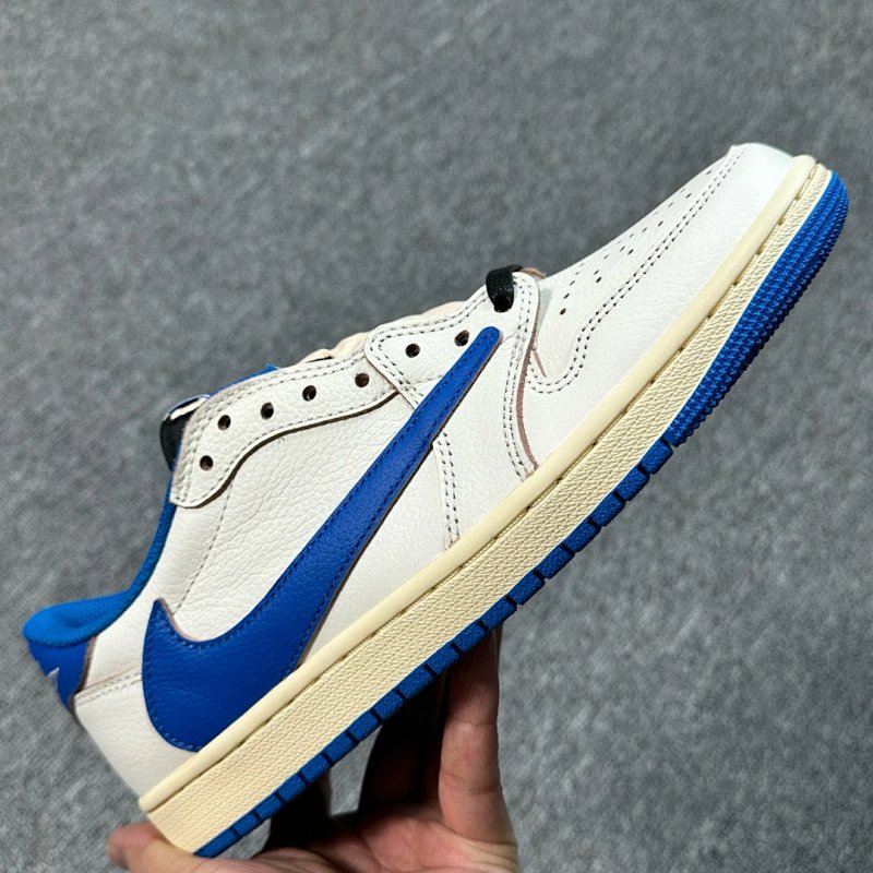 X A R Jordan 1 Low OG