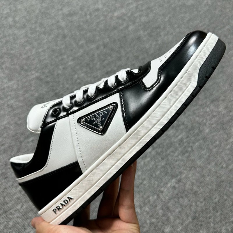 Prada D Wntown