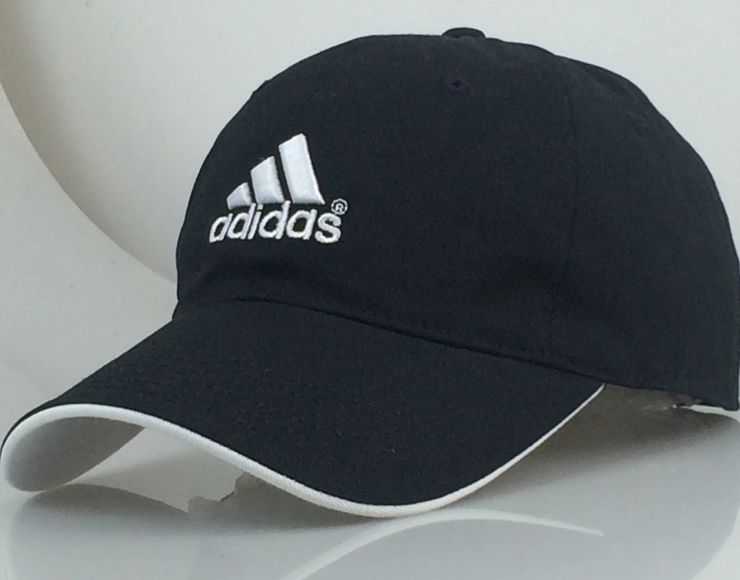精品Adidas阿迪达斯帽子男女棒球帽AD立体标刺绣鸭舌帽简洁纯色阿迪运动