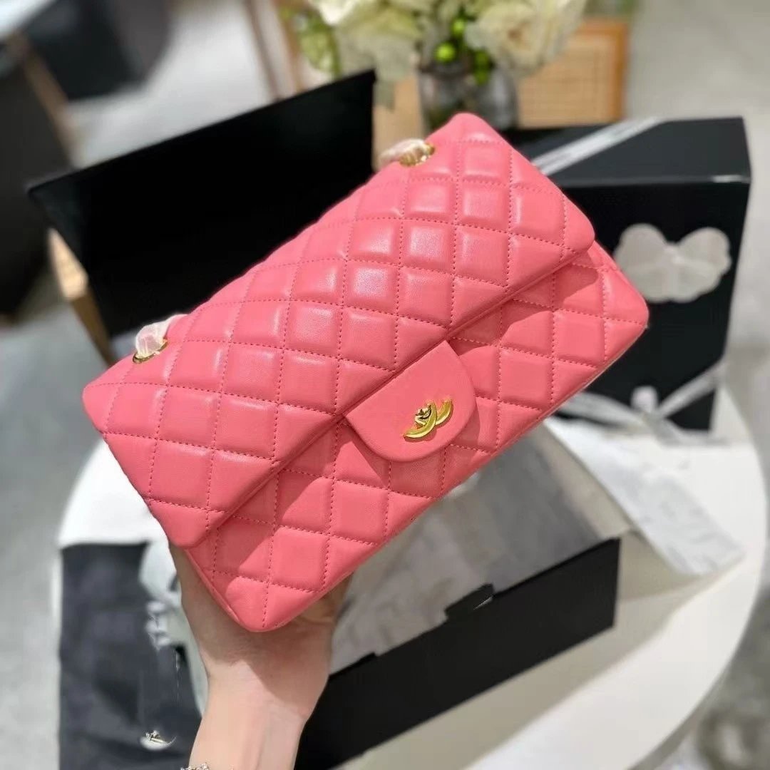 Quilted Diamond Stitch Flap Shoulder Bag with Chain Strap