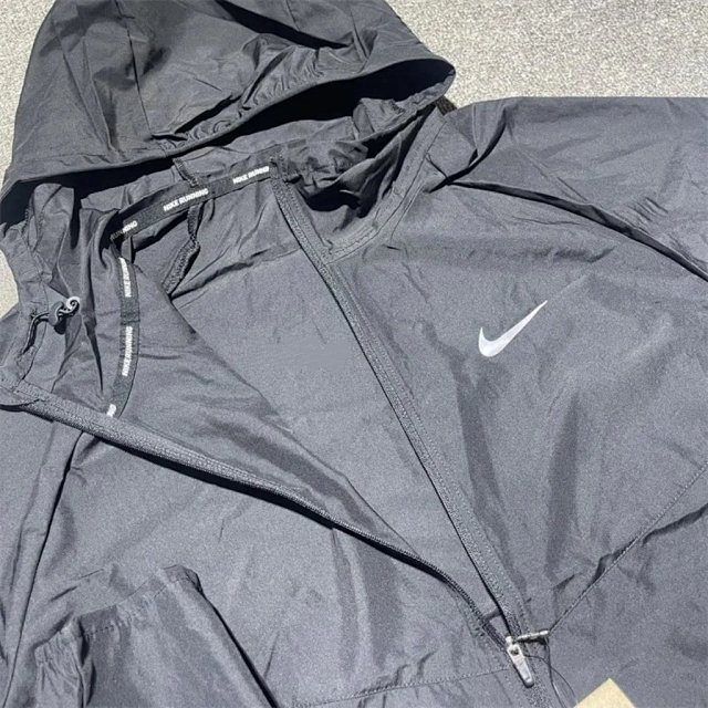 Nike Miler Jacket: seller detail photo 9