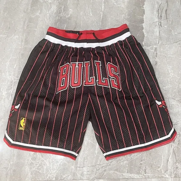 Chicago Bulls Pinstripe Mesh Shorts Black / Red - 1