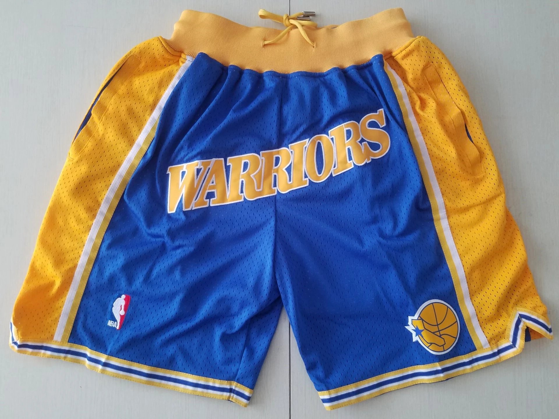 Chicago Bulls Mesh Shorts Black Red White - 14