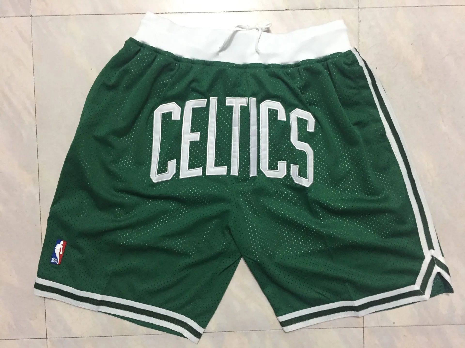 Chicago Bulls Mesh Shorts Black Red White - 8