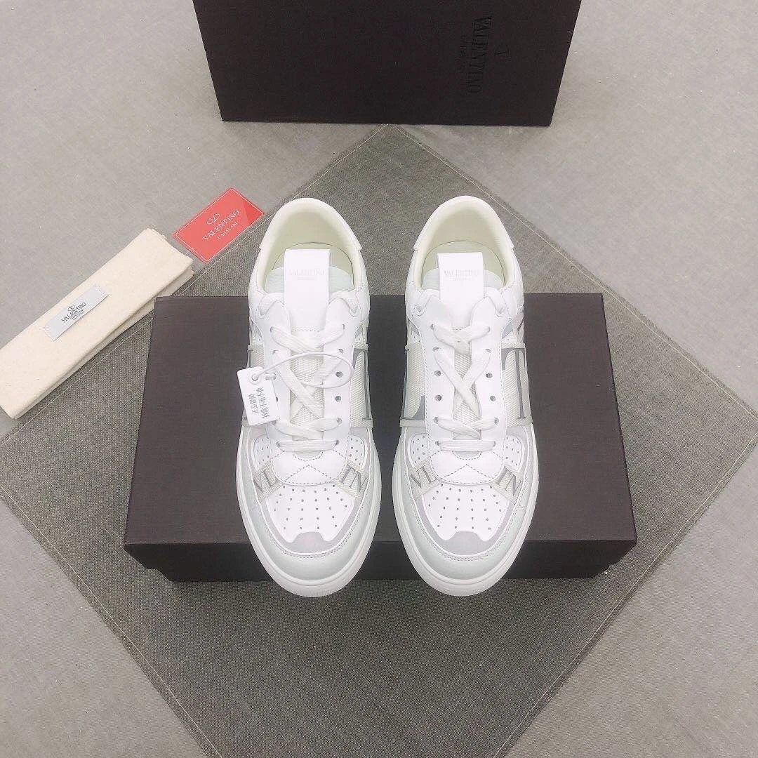 Off-White Red Arrow Canvas Low-Top Sneakers