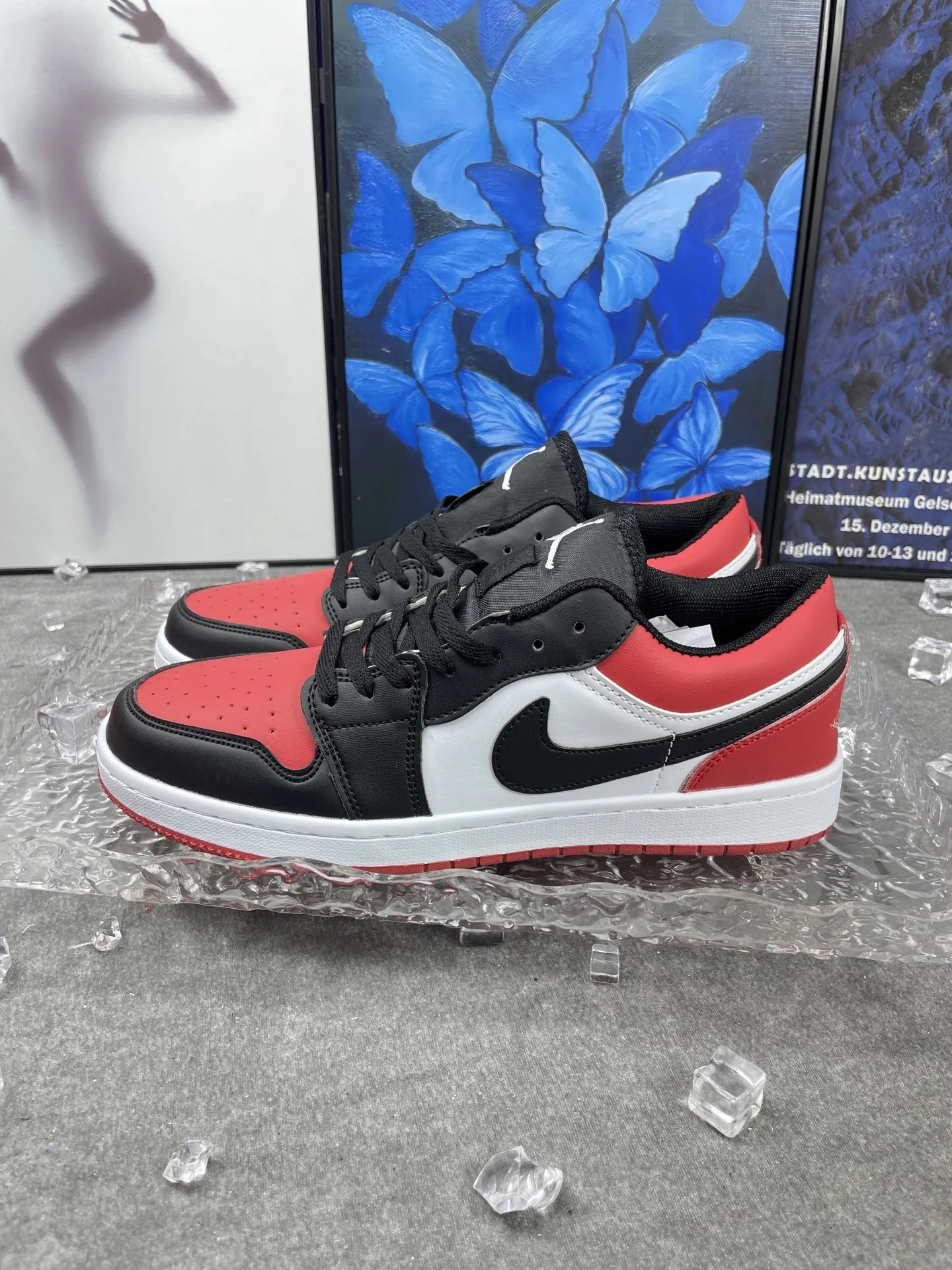 Air Jordan Low Retro Men’s Sneakers Black Red White Shoes