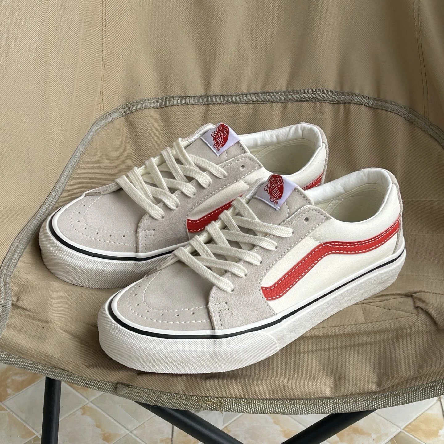 Vans Old Skool Beige Red Skate Shoes