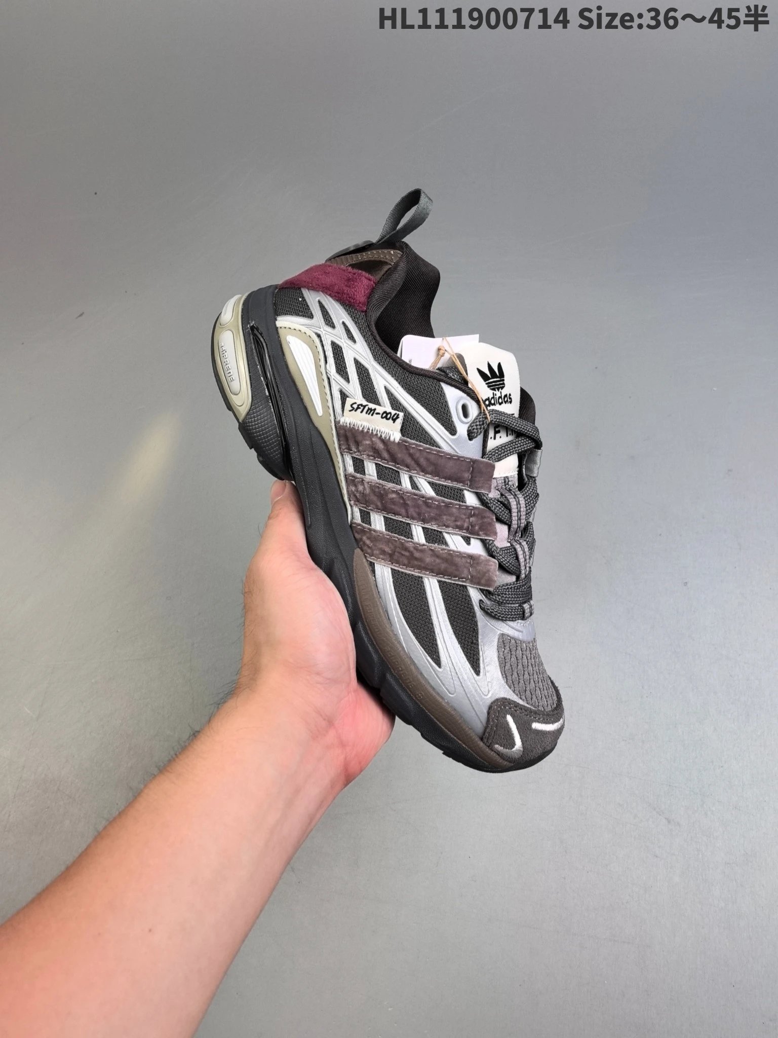 Adidas HL111900714 Retro Gray Running Shoes