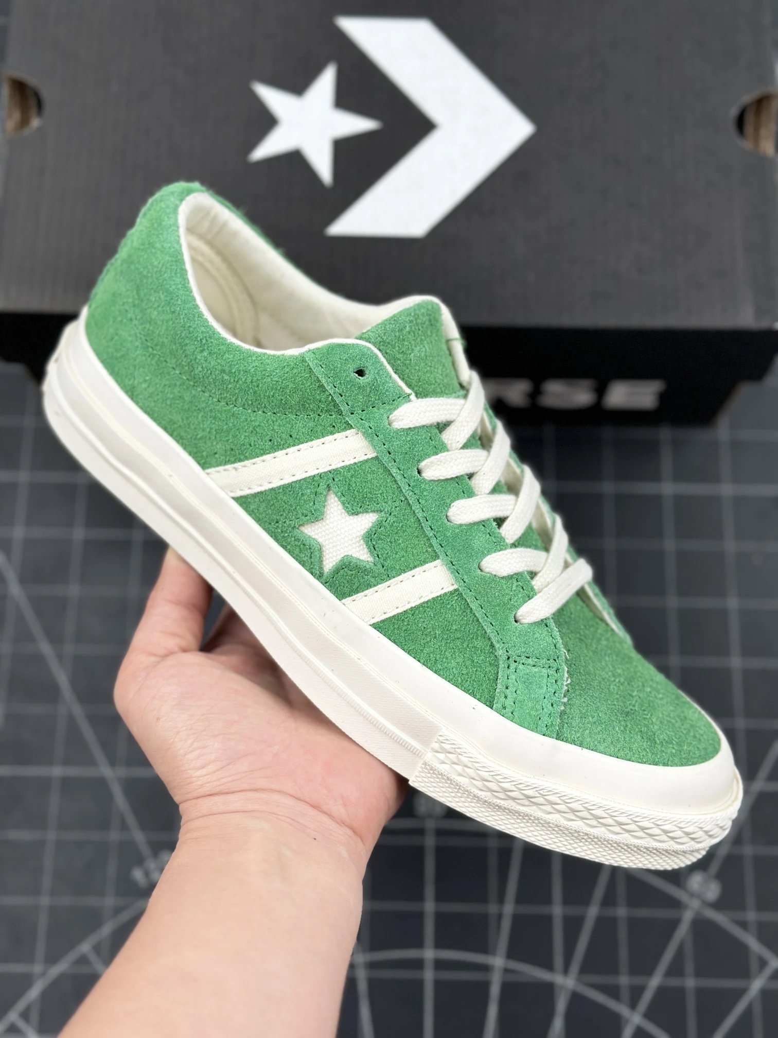 Converse Green Suede Star Low Top Casual Sneakers