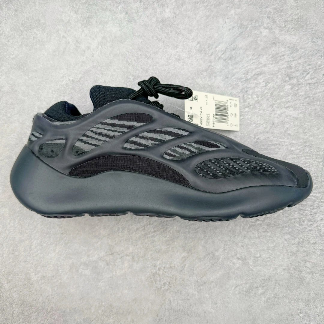 Yeezy Men’s Running Shoes Black Lightweight Sports Sneakers