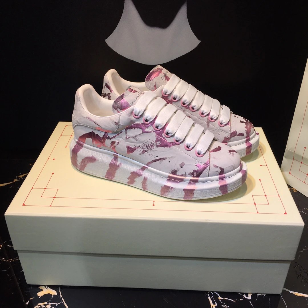 Alexander McQueen Pink Print Leather Oversized Sneakers