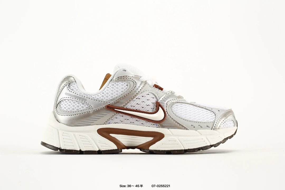 Nike Men’s White Silver Running Shoes Lightweight Mesh