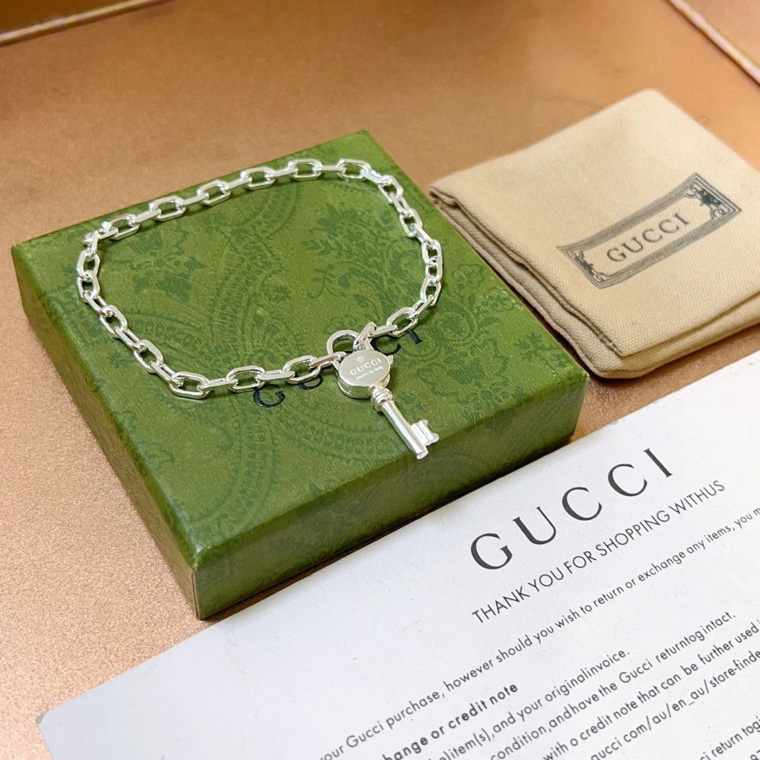 Gucci Silver Key Charm Chain Bracelet Women