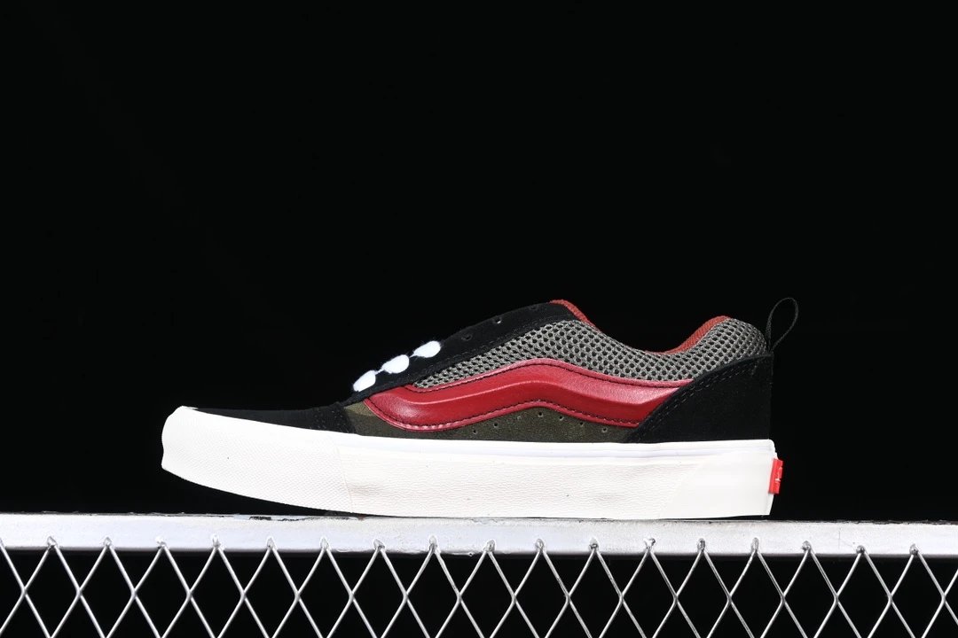 Vans Classic Skate Shoes Black Red Gray Suede