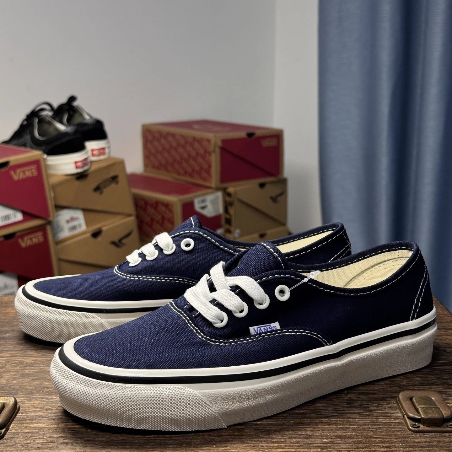 Vans Classic Navy Canvas Skateboarding Shoes Unisex