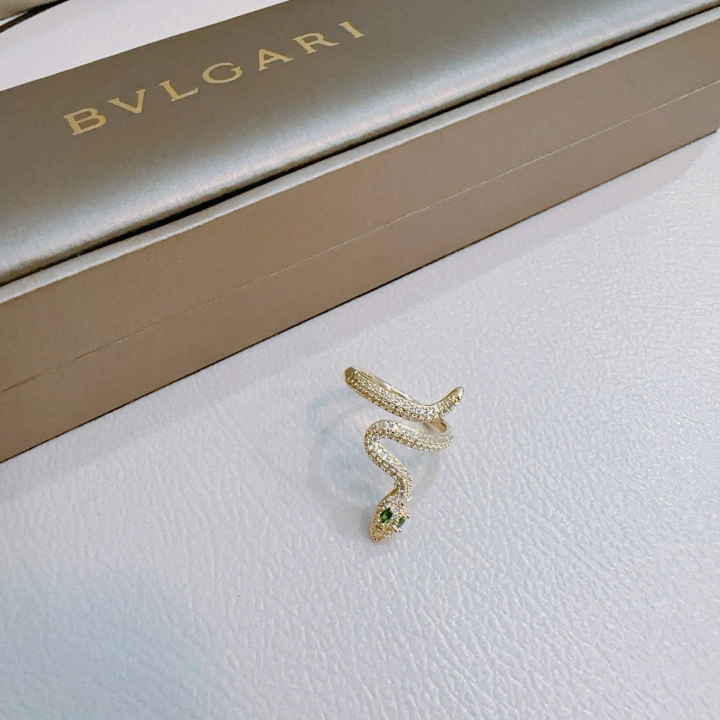 Bvlgari Serpenti Gold Diamond Snake Ring